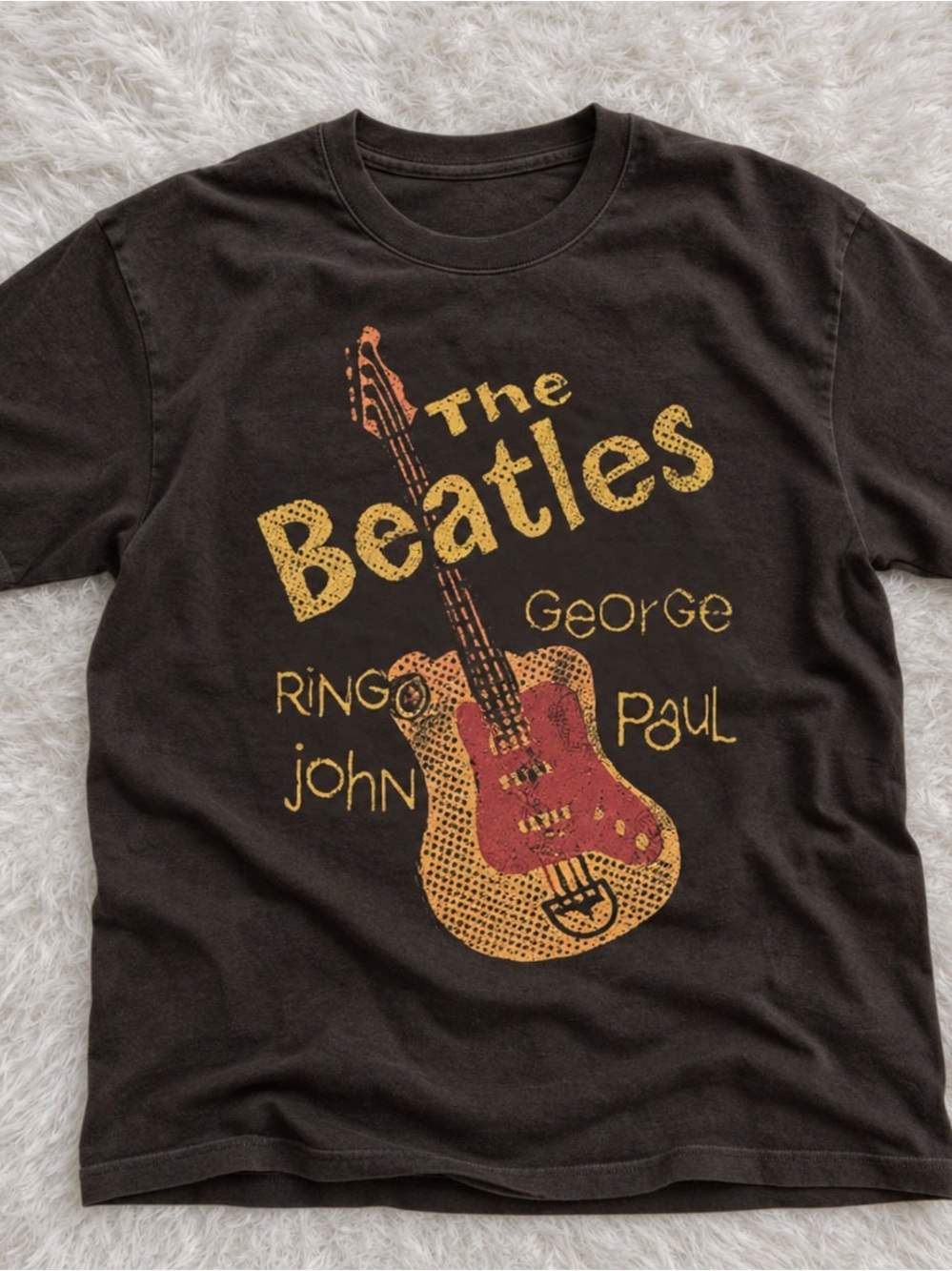 Yellow & Red Guitar Gildan Black Short Sleeve Tee Graphic